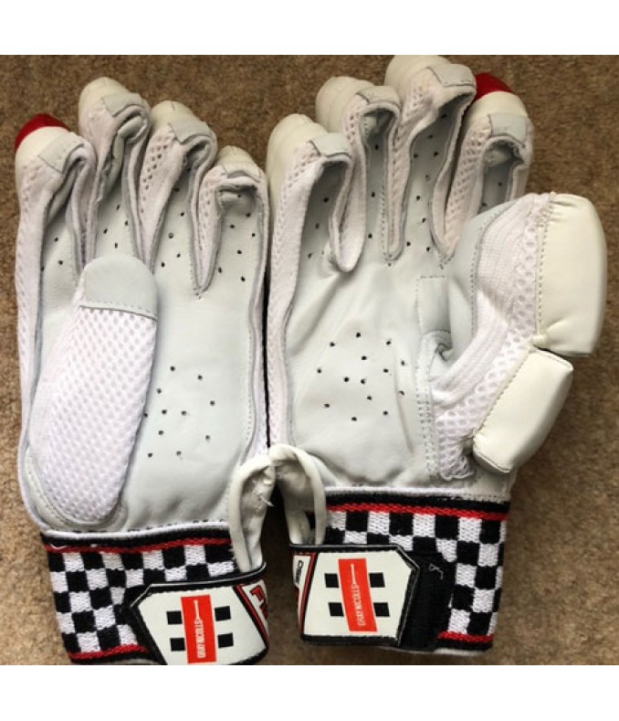 Gray-Nicolls F18 350 Junior Batting Gloves